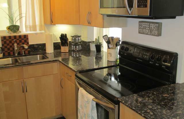 Upgraded 1 Bed 1 Bath Condo In North Park-Gated Complex photos photos