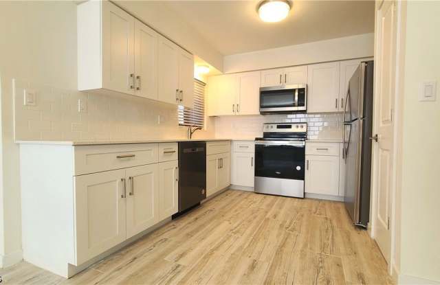 2610 Providence Street photos photos