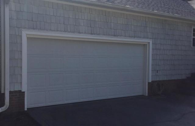 6932 Masonboro Sound Road Gallery 2