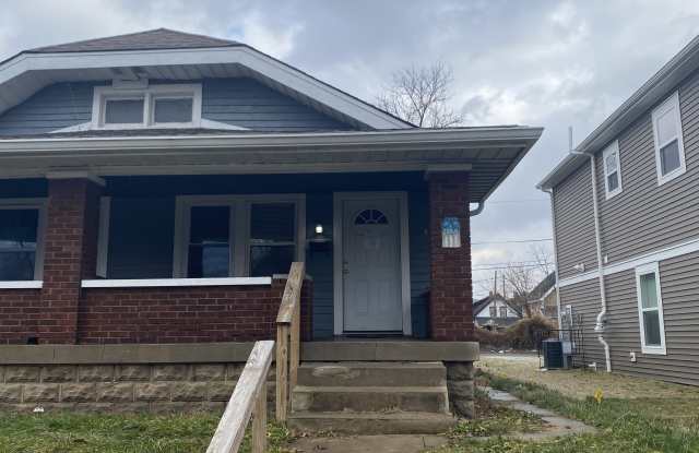 1335 N Ewing Street photos photos