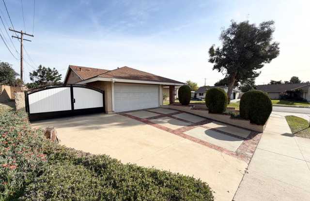 Refined 3 Bedroom Pool Home in Premier Diamond Bar Neighborhood photos photos