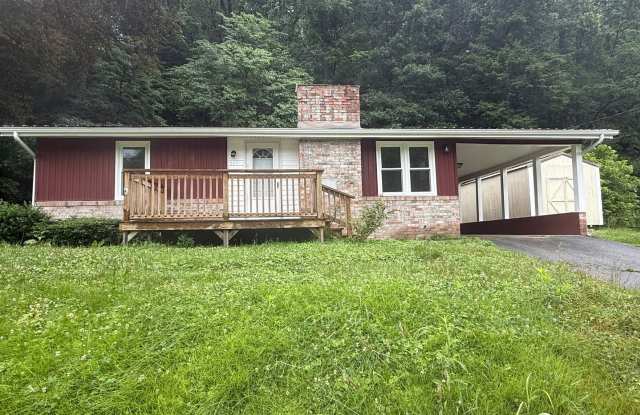 2 Bedroom 1 Bath Home in Kingsport, TN photos photos