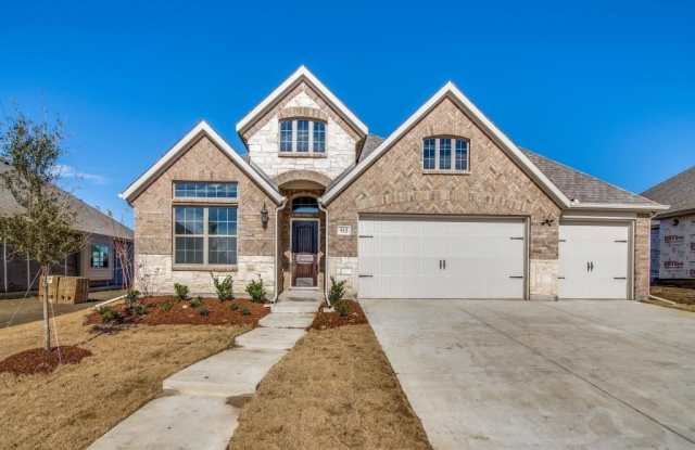 512 Redbud Drive photos photos