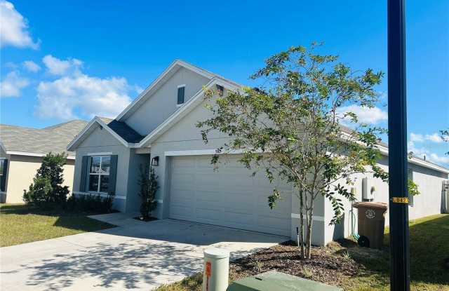 5585 SW 43RD Court Gallery 3