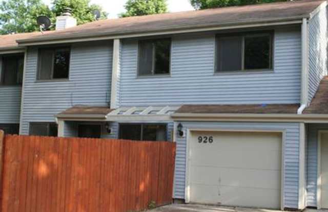 Large townhomne photos photos