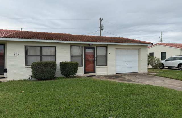 604 Robin Road unit: B photos photos