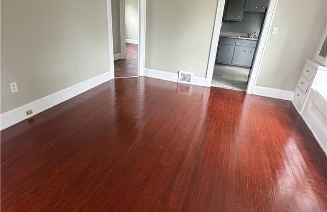 9703 Park Heights Avenue Gallery 4