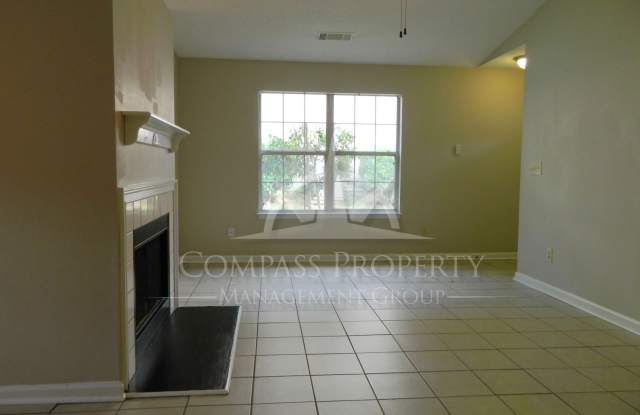 2210 Parkside Dr Gallery 4