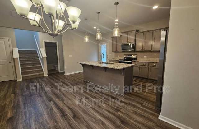 411 Copes Ct Gallery 4