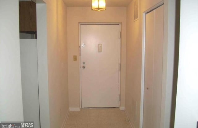 2 STAPLETON COURT Gallery 2
