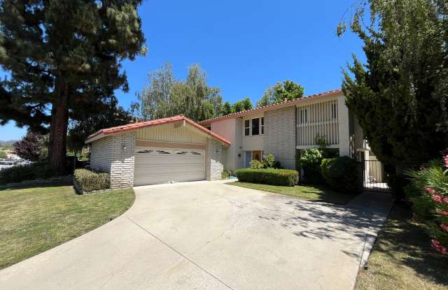 Westlake Village 4+2.5 w/pool, spa, green belt + lake access! photos photos