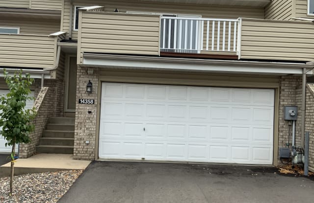 14358 Hickory Way - 14358 Hickory Way, Apple Valley, MN 55124