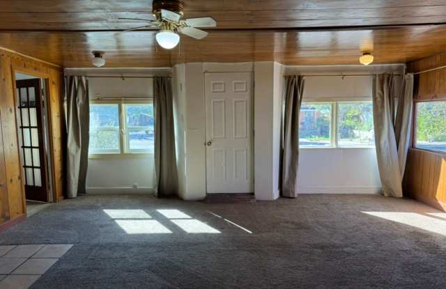 Cute older home in Yerington with an enclosed porch, includes W/D, Fridge and Range Gallery 1