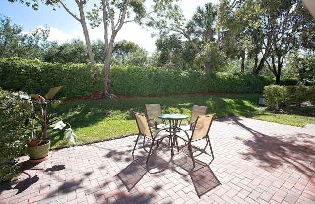 4104 Pine Ridge Ln photos photos