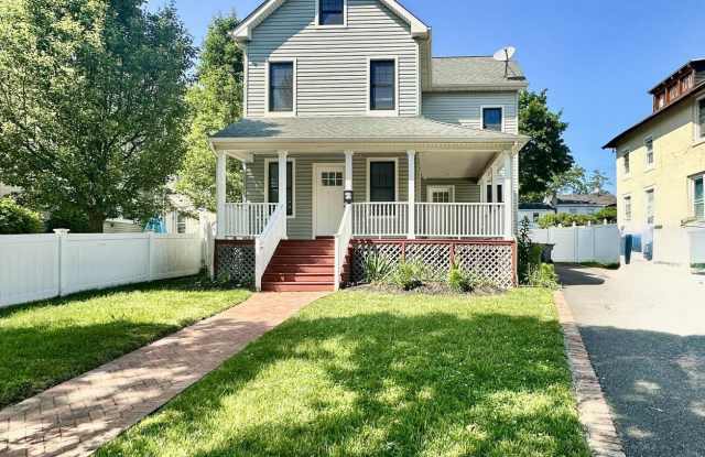 913 5th Avenue photos photos