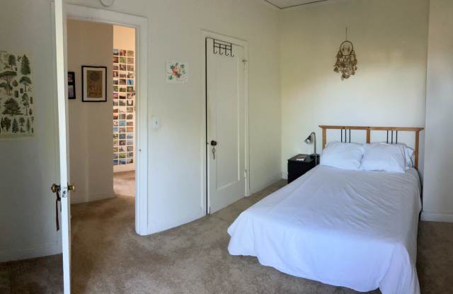 Norris Gallery 4
