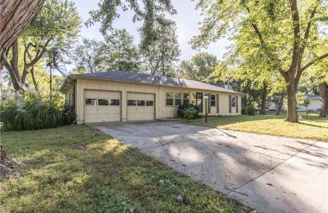 7617 Harris Avenue Gallery 3