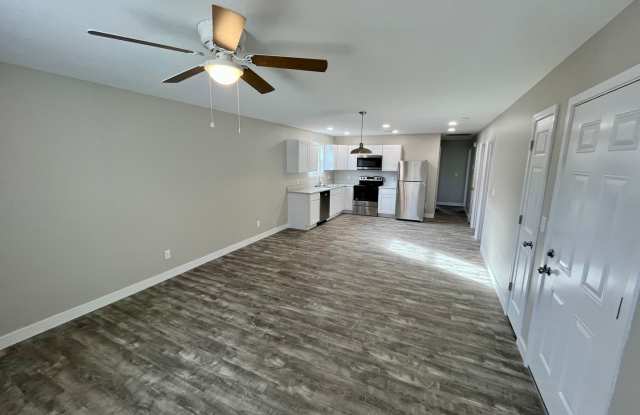 3 Bed | 2 Bath | 1 Car Garage Gallery 3