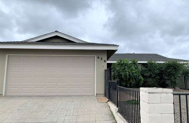 636 Parker Street - 636 Parker Street, Oceanside, CA 92057