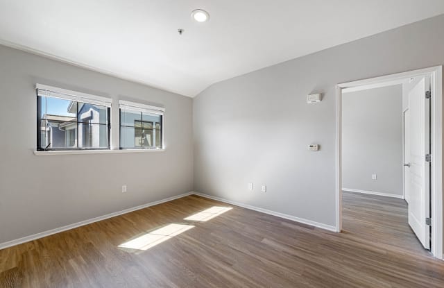 K Street Flats - Student Housing Gallery 2