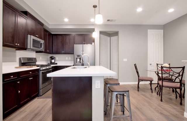 14858 Lilac Rd Gallery 3