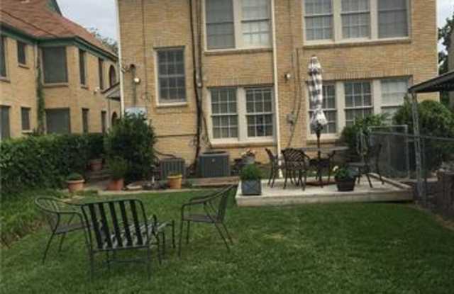 5940 Morningside Avenue Gallery 3