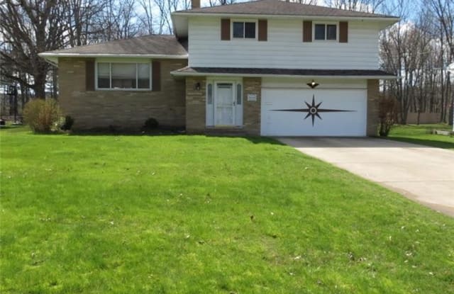 6800 Glenallen Ave - 6800 Glenallen Avenue, Solon, OH 44139