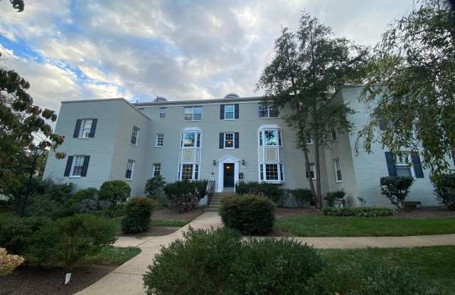 810 S ARLINGTON MILL DRIVE photos photos