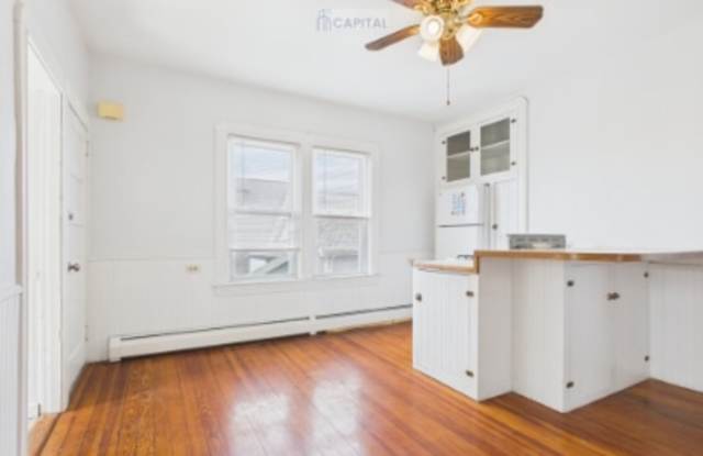 351 Child Street - 1 photos photos
