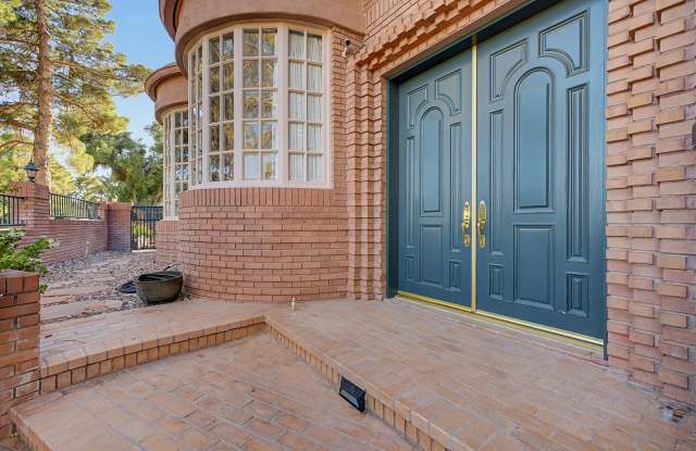 1105 BROADMOOR Gallery 4