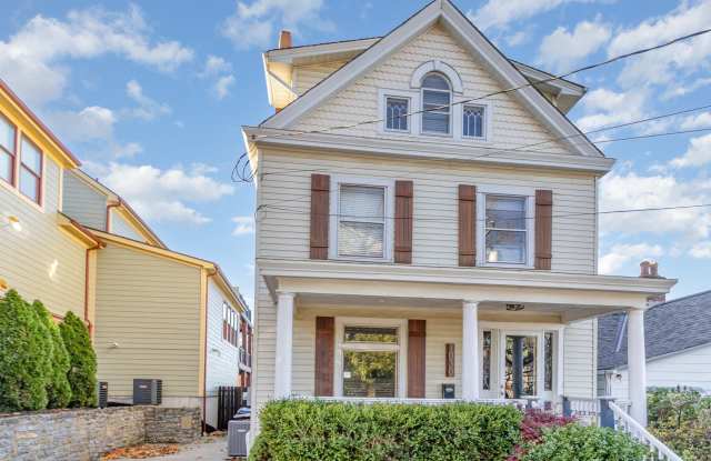 1030 Vine Street photos photos