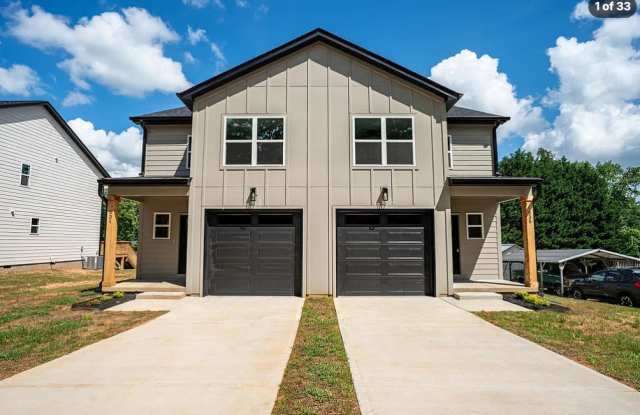 535 South Brady Avenue - 1 Gallery 1