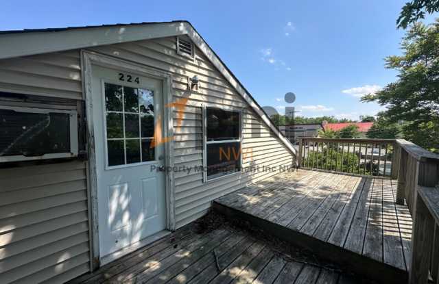 224 South Main Street (Upper Rear Unit) Gallery 1