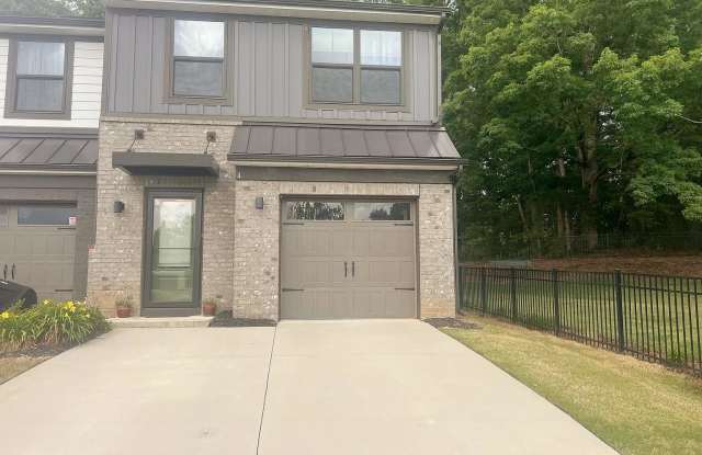4 Connaught Court - 1 photos photos