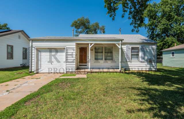 5722 East Grand photos photos