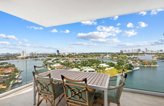 3055 Harbor Drive photos photos