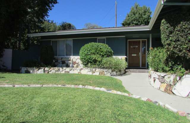 4743 Don Porfirio Place - 4743 W Don Porfirio Pl, Los Angeles, CA 90008