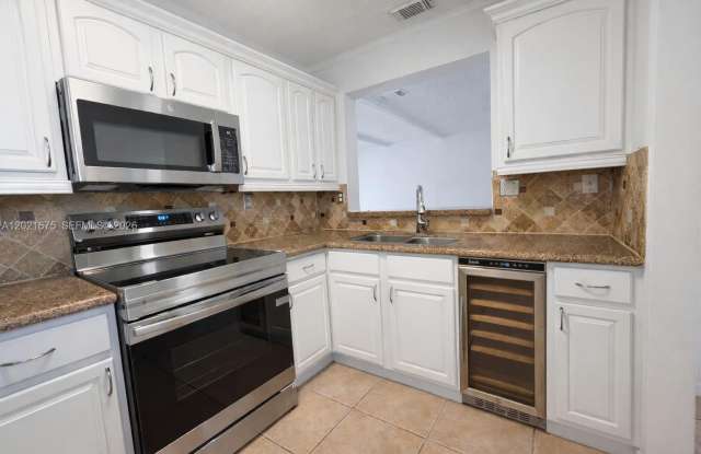 15761 SW 137 ave photos photos 15761 SW 137 ave photos photos