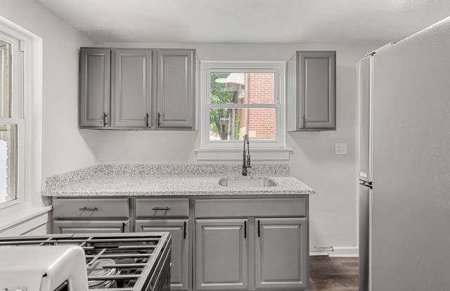 Stunning 2 bedroom home in Penn Avenue available August 1! photos photos