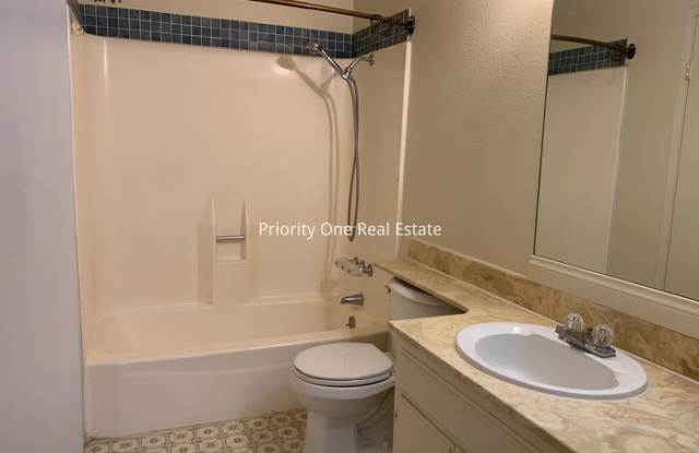 12247 Wilsey Way. Gallery 3