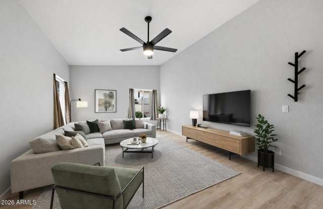 14837 N 25th Drive unit: 13 photos photos