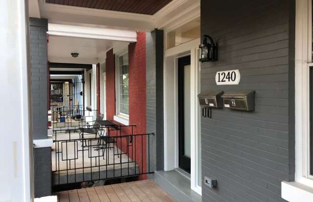 1240 E St NE #2 Gallery 3