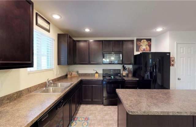 9901 Calcite Drive Gallery 4