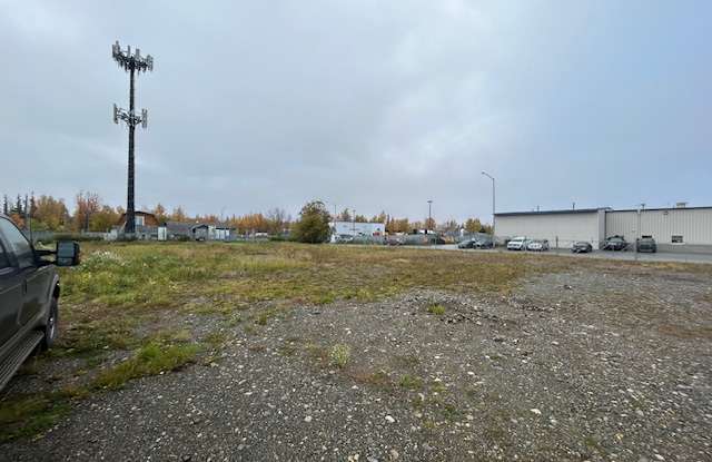 490 East Railroad Avenue - E photos photos