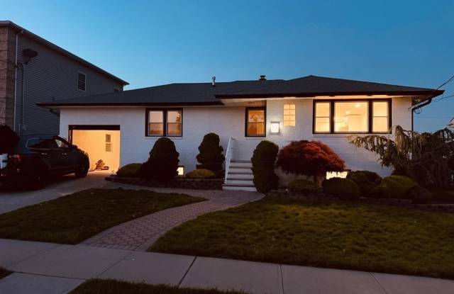 17 ARN TERRACE photos photos