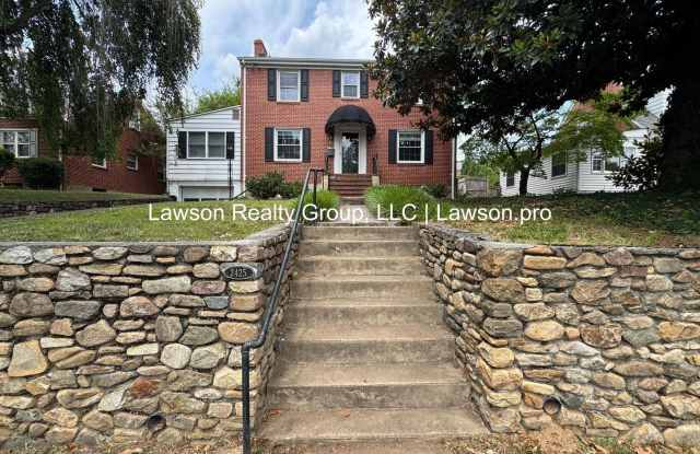 Charming and Updated Home in Raleigh Court with Fenced In Yard, Lawn Care Included! photos photos