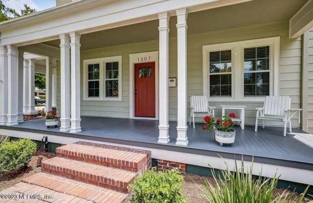 1307 MURRAY DR Gallery 2