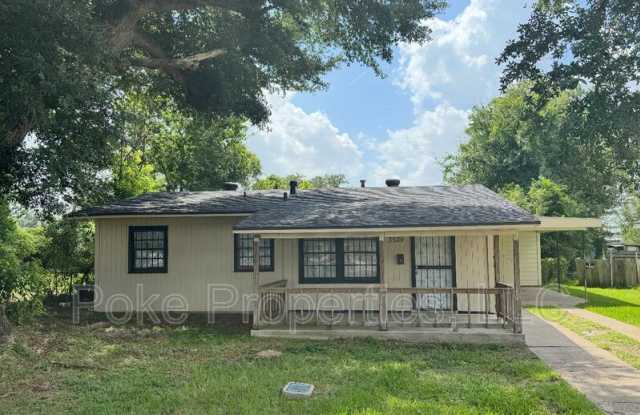 3529 Greinwich Boulevard photos photos