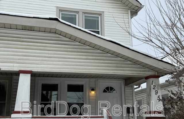 1295-1297 Lockbourne Road - 1295 photos photos