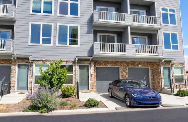 Spacious 3BR Townhome • Solar • Garage • 2,359 SF - new costruction Gallery 1
